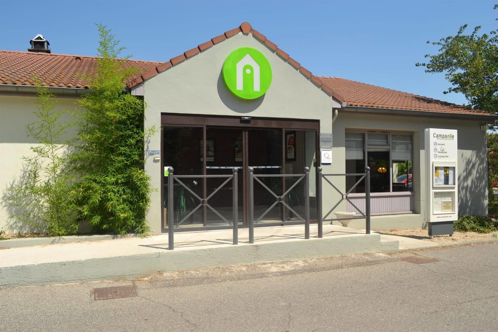 Hotel Campanile Arles Exterior foto
